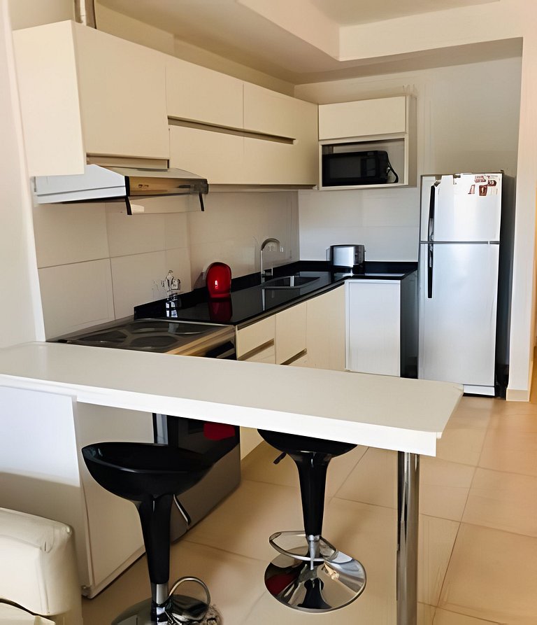 Moderno depto. con vista, piscina, cochera y bici