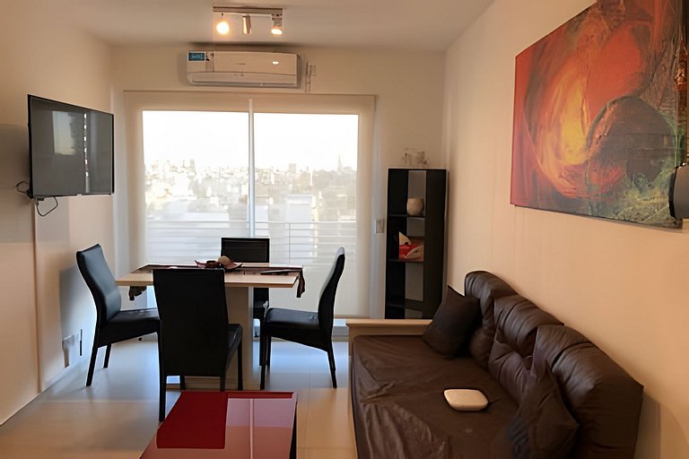 Moderno depto. con vista, piscina, cochera y bici