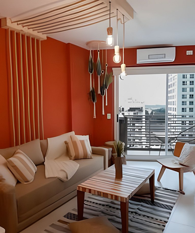 Luminoso y moderno con piscina, cochera y bici