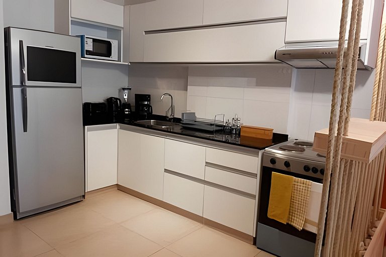 Luminoso y moderno con piscina, cochera y bici