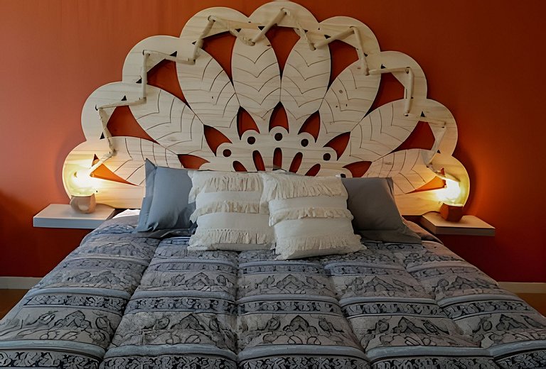 Luminoso y moderno con piscina, cochera y bici