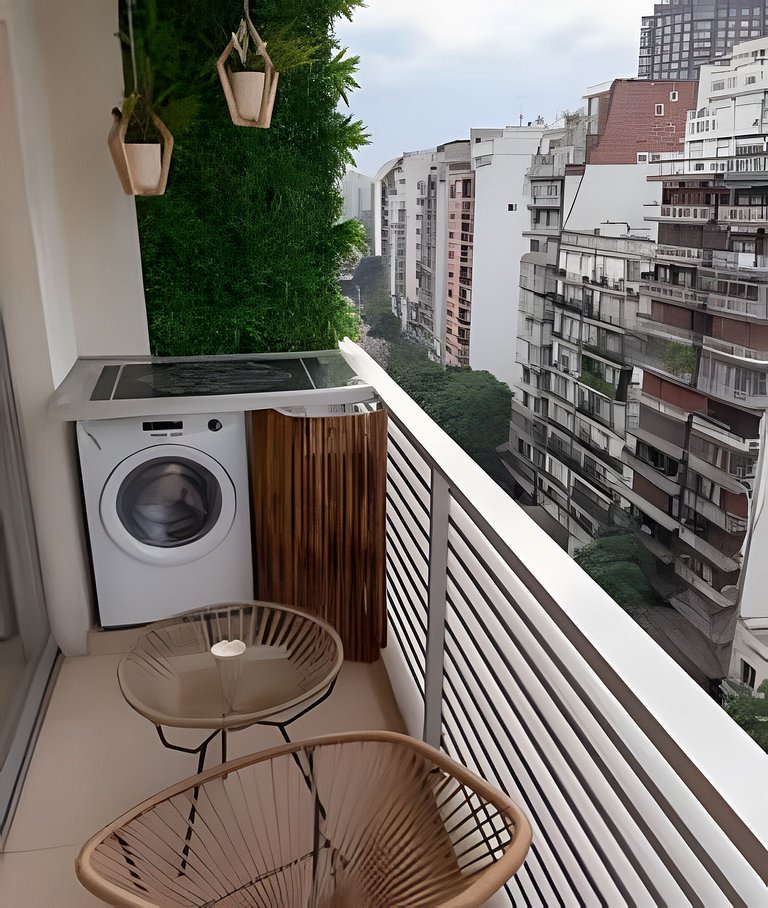 Luminoso y moderno con piscina, cochera y bici