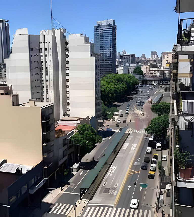 Luminoso y moderno con piscina, cochera y bici