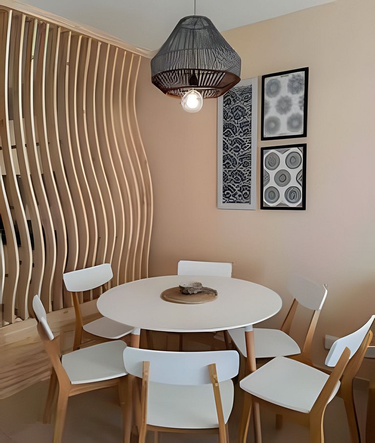 Diseño y confort con piscina, balcón y cochera