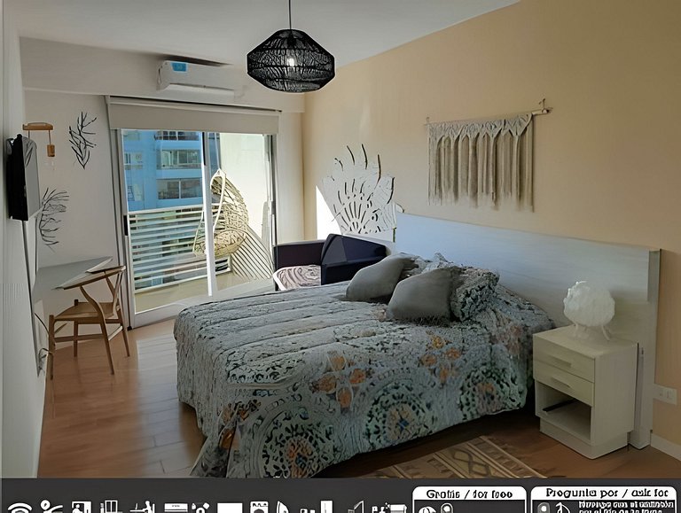 Diseño y confort con piscina, balcón y cochera