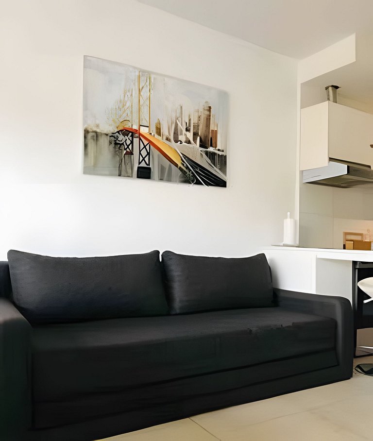 Elegante y cálido, con piscina y cochera gratis