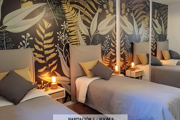 Diseño y relax: piscina, cochera y bicis free