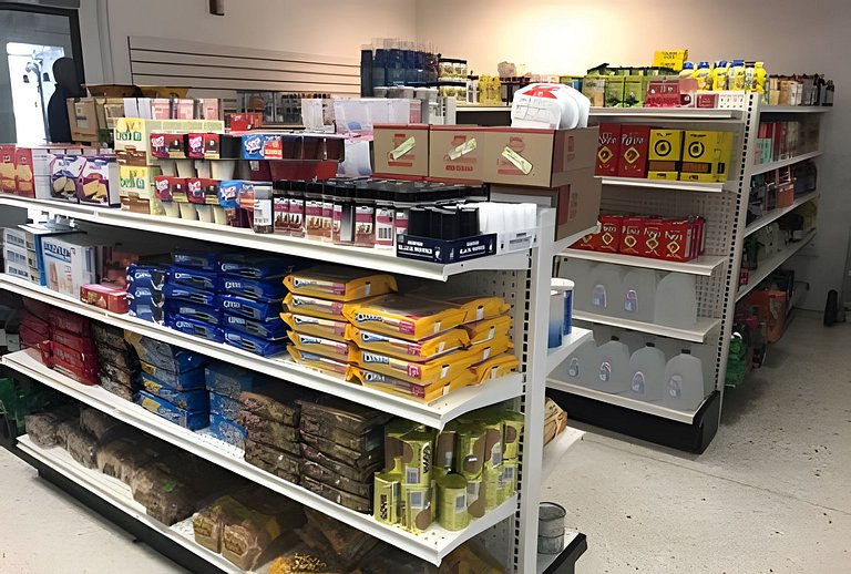 Vista al mar, piscina y cochera en Sunny Isles