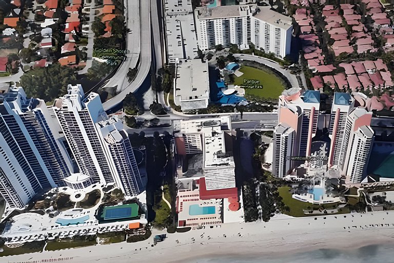 Vista al mar, piscina y cochera en Sunny Isles