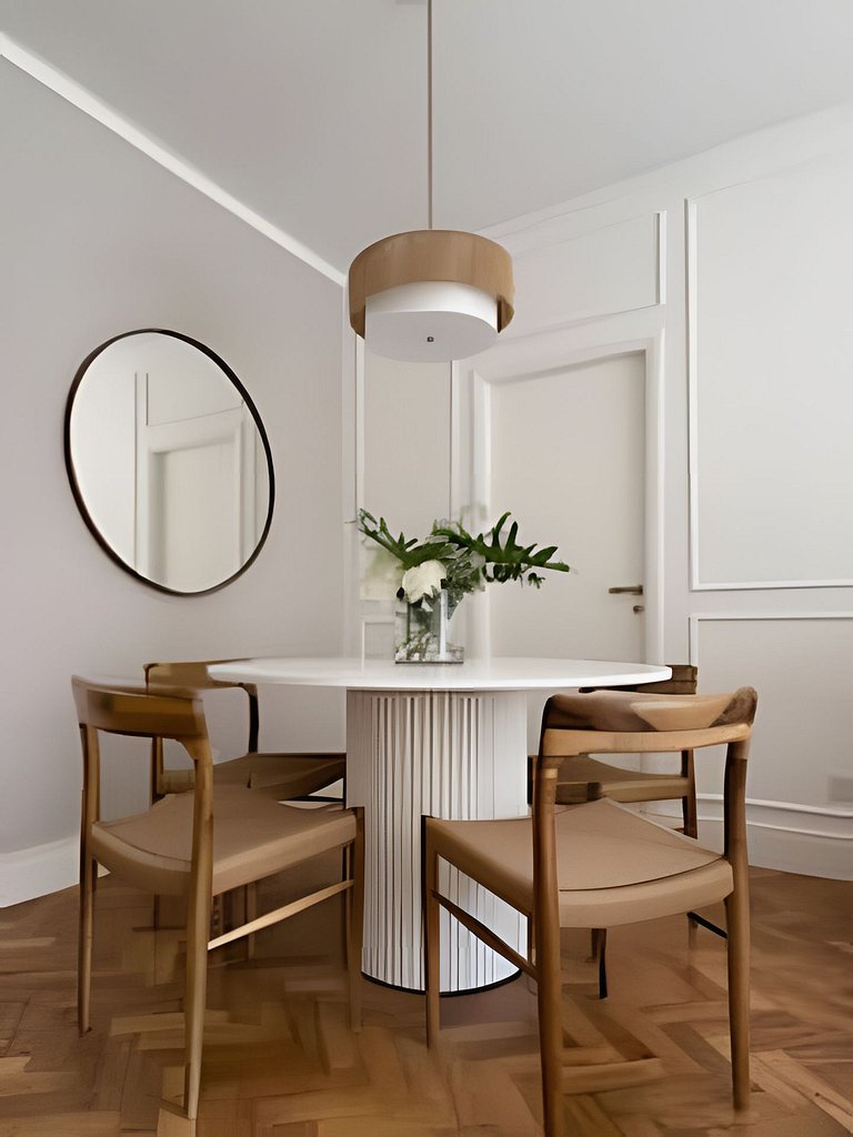 Confort y estilo en un espacioso departamento