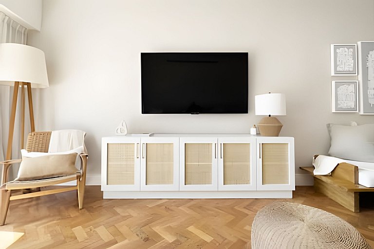 Confort y estilo en un espacioso departamento