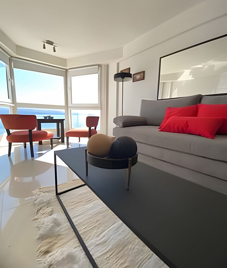 Vista lago Nahuel Huapi Depto. moderno c/cochera