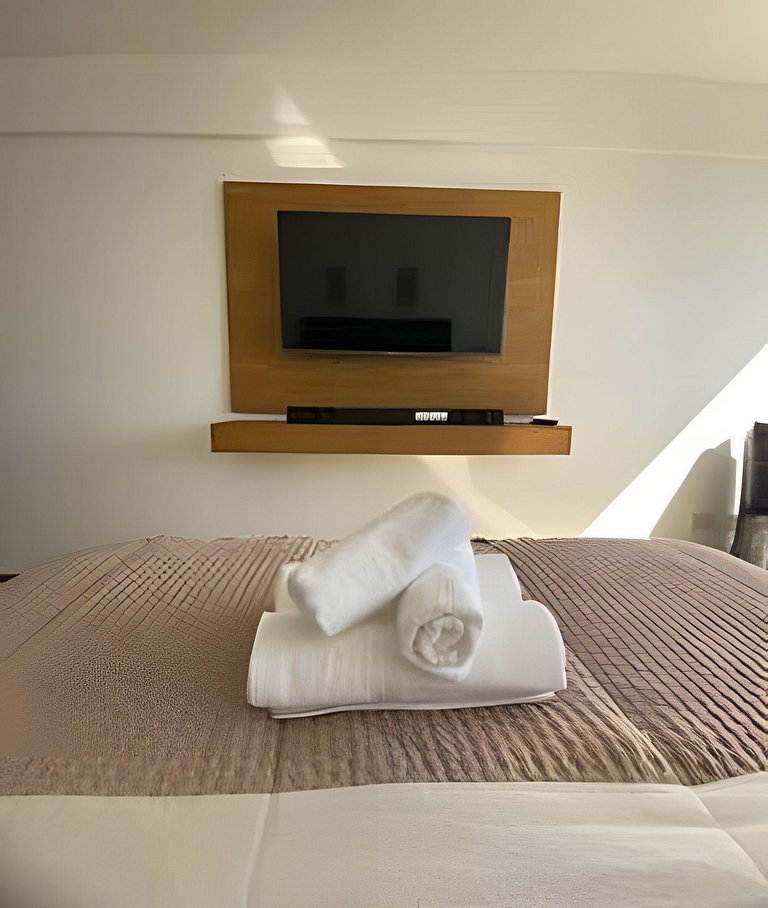 Vista lago Nahuel Huapi Depto. moderno c/cochera