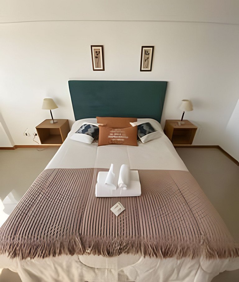 Vista lago Nahuel Huapi Depto. moderno c/cochera