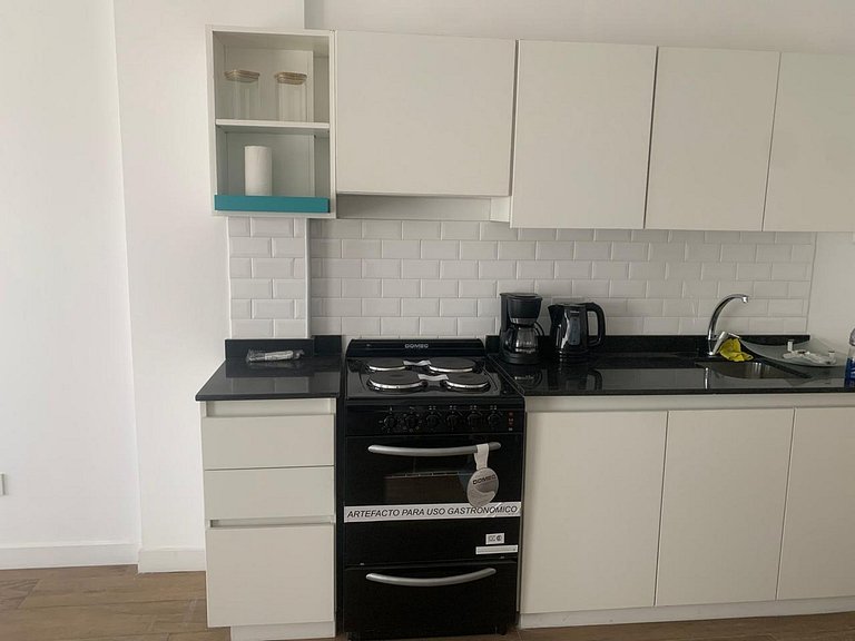 Amplio estudio en Palermo con Piscina