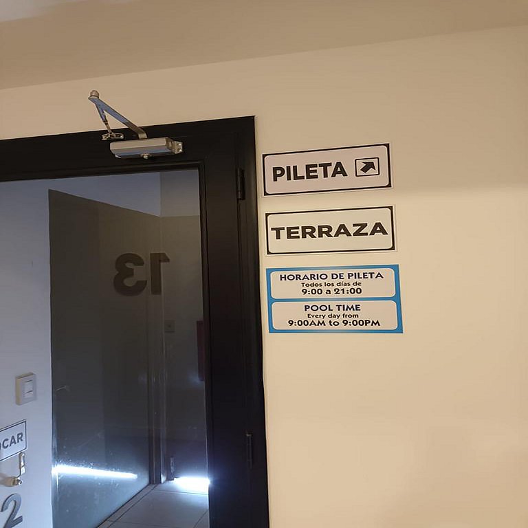 Amplio estudio en Palermo con Piscina