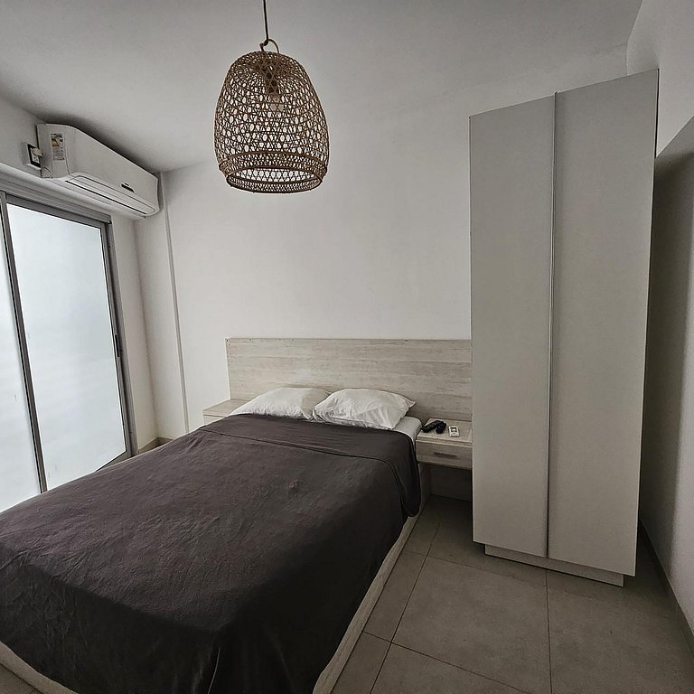 Departamento de dos ambientes con balcón, piscina y bicis