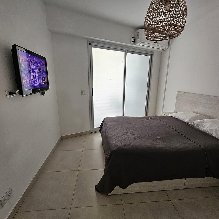 Departamento de dos ambientes con balcón, piscina y bicis