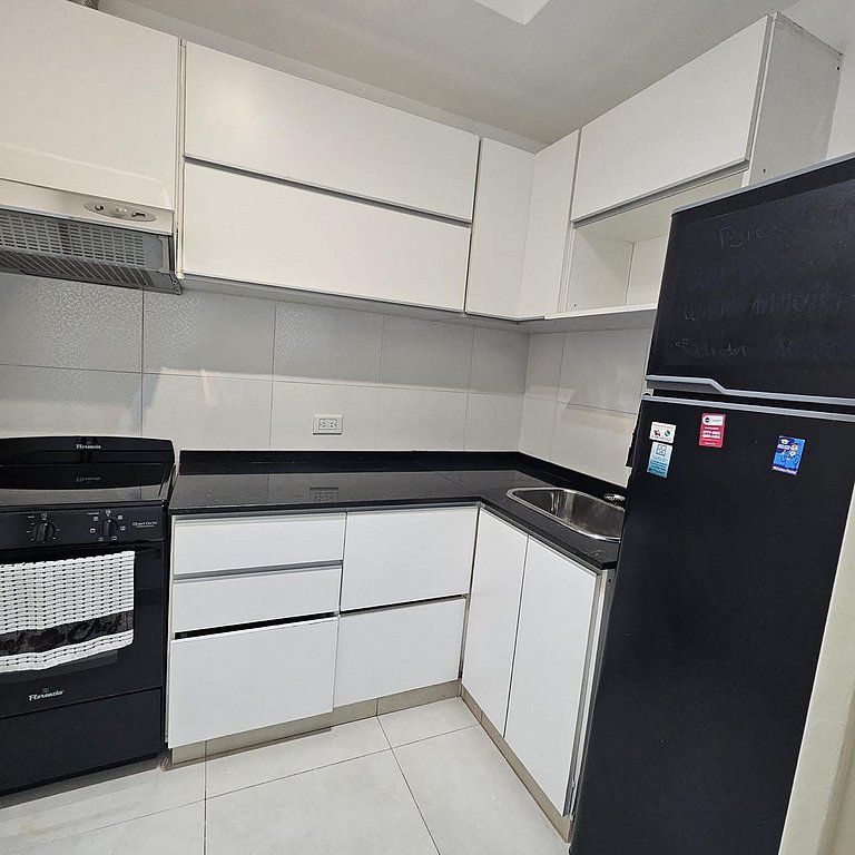 Departamento de dos ambientes con balcón, piscina y bicis